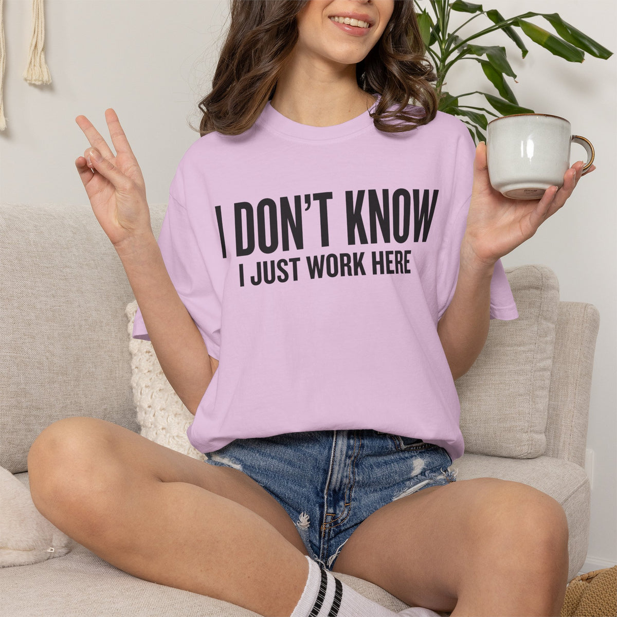 I Don't Know I Just Work Here Shirt – Funny Work Tee